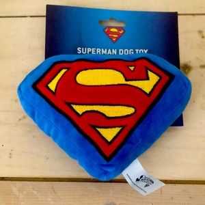 Superman logo dog 🐶 squeaker toy